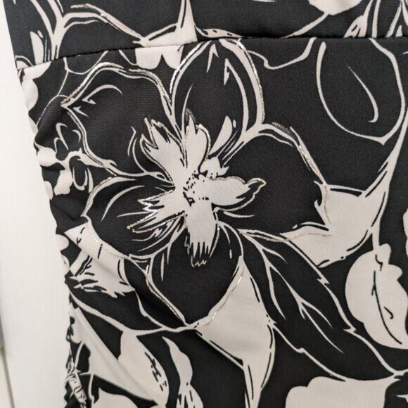 Denver Hayes Sleeveless Black, White and Silver Floral Dress - Like New - Picture 3 of 4